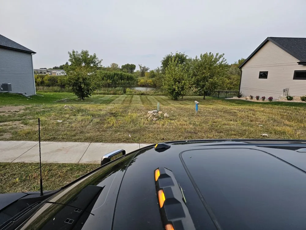 Professional yard cleanup service experts serving Madison, WI - Ruben's Lawn Care Services & Dumpster Rentals