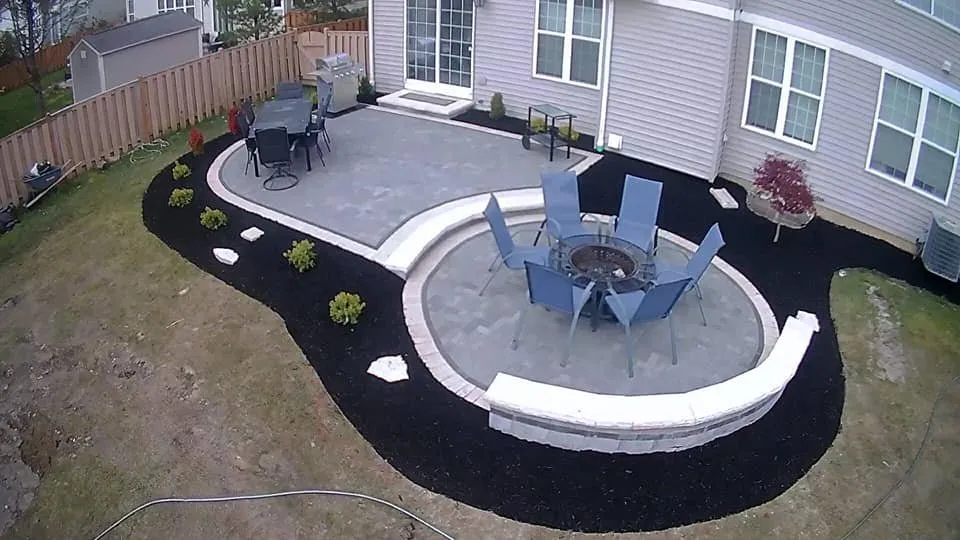Expert lawn care service in Woodstock, IL by Rubi Hardscapes