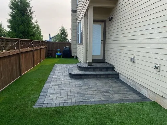 Custom yard cleanup service for year-round maintenance in Woodburn, OR by Rubi Landscape