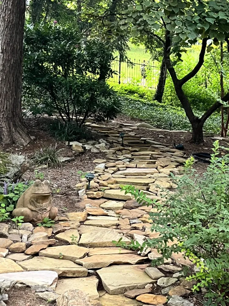 Custom lawn mowing service in Knoxville, TN by Rubicon Pressure Washing