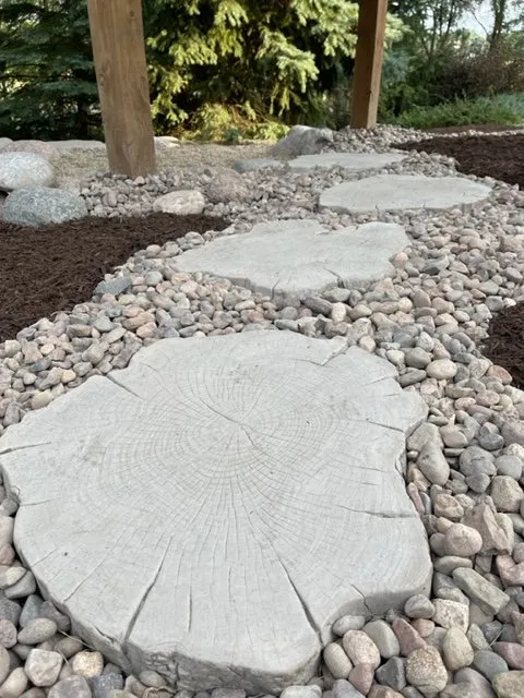 Professional garden landscaping in McHenry, IL by Rubino Landscapes