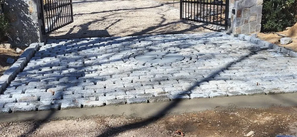 Custom lawn mowing service experts serving Calverton, NY - Rubio Cleaning & Landscaping