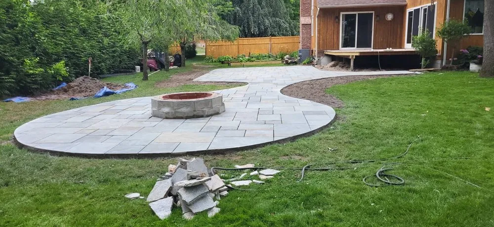 Local yard cleanup service in Calverton, NY by Rubio Cleaning & Landscaping