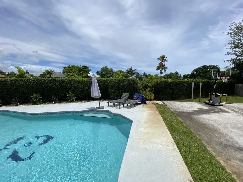 Top-rated yard cleanup service with custom design in Princeton, FL by Rubio Landscaping Corporation