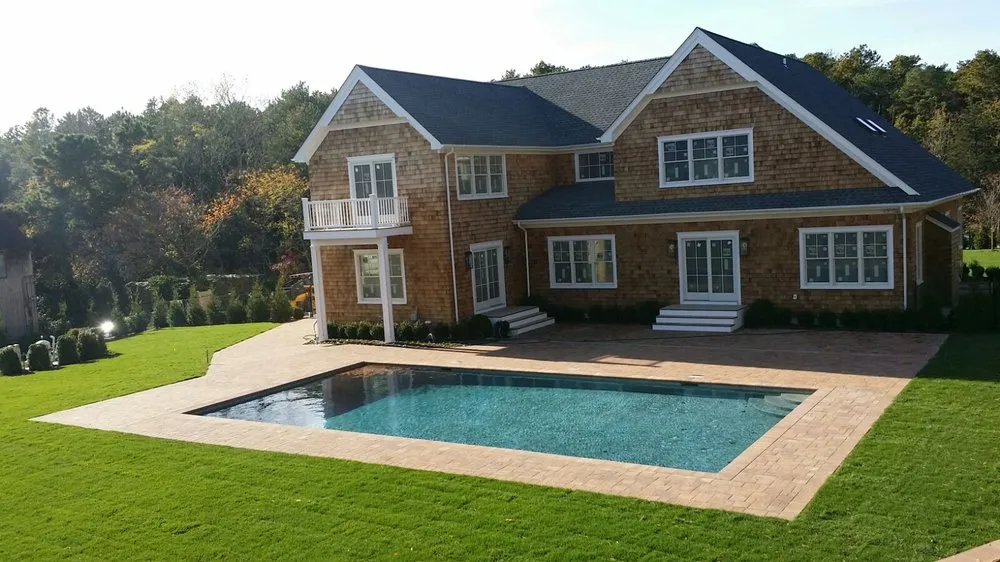 Custom landscaping services in Flanders, NY by Rubio Landscaping