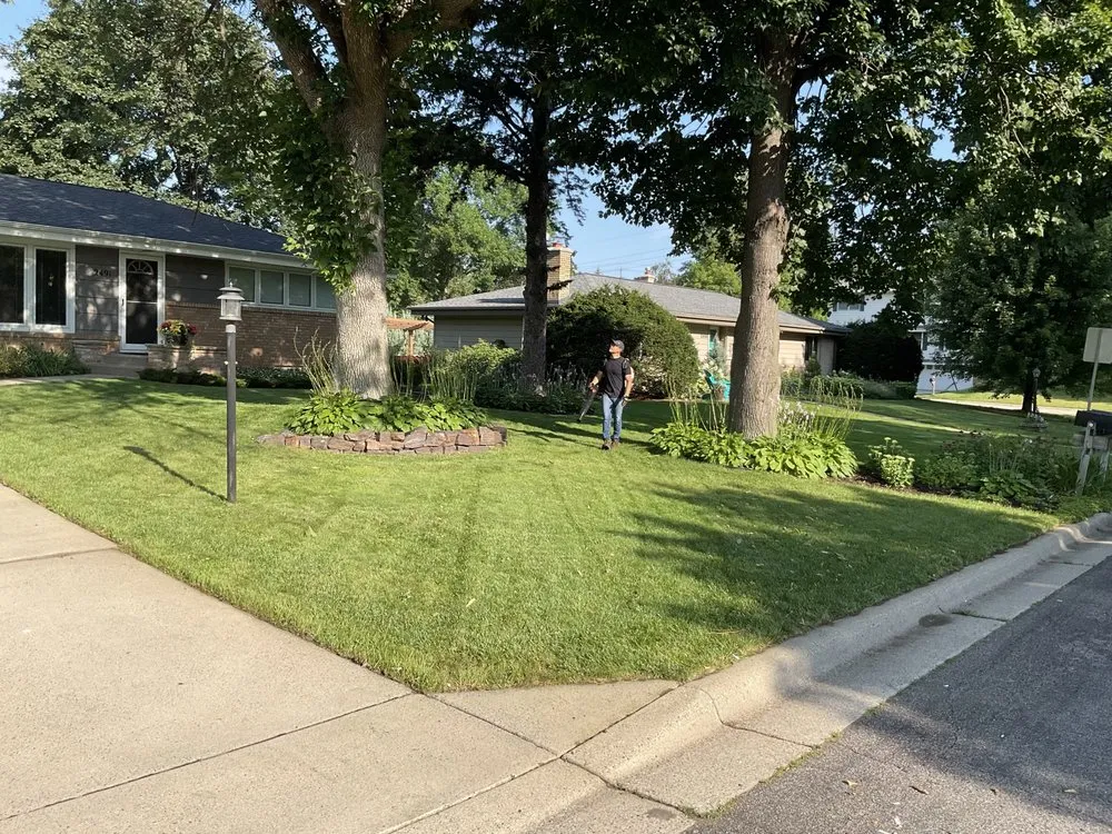 Trusted landscaping services in West Saint Paul, MN - Rubio Lawn Service