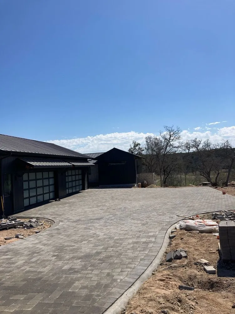 Top-rated lawn care service experts serving Austin, TX - Rubén Landscaping & Construction