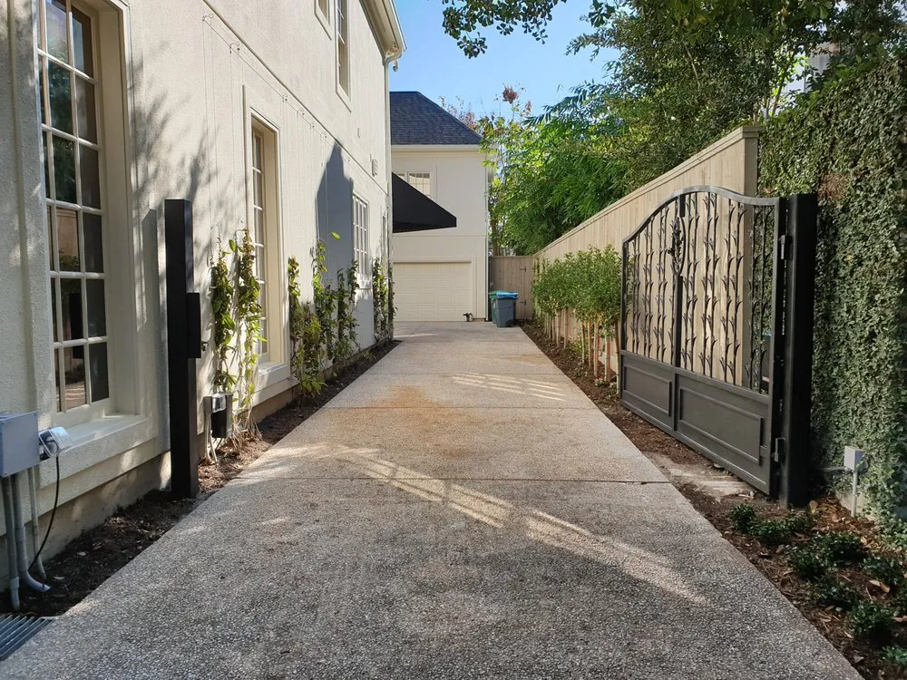 Expert landscape design in Houston, TX by Ruckel Dillon Wright