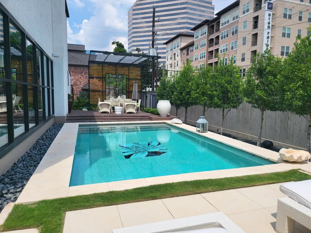 Expert yard maintenance experts serving Houston, TX - Ruckel Dillon Wright