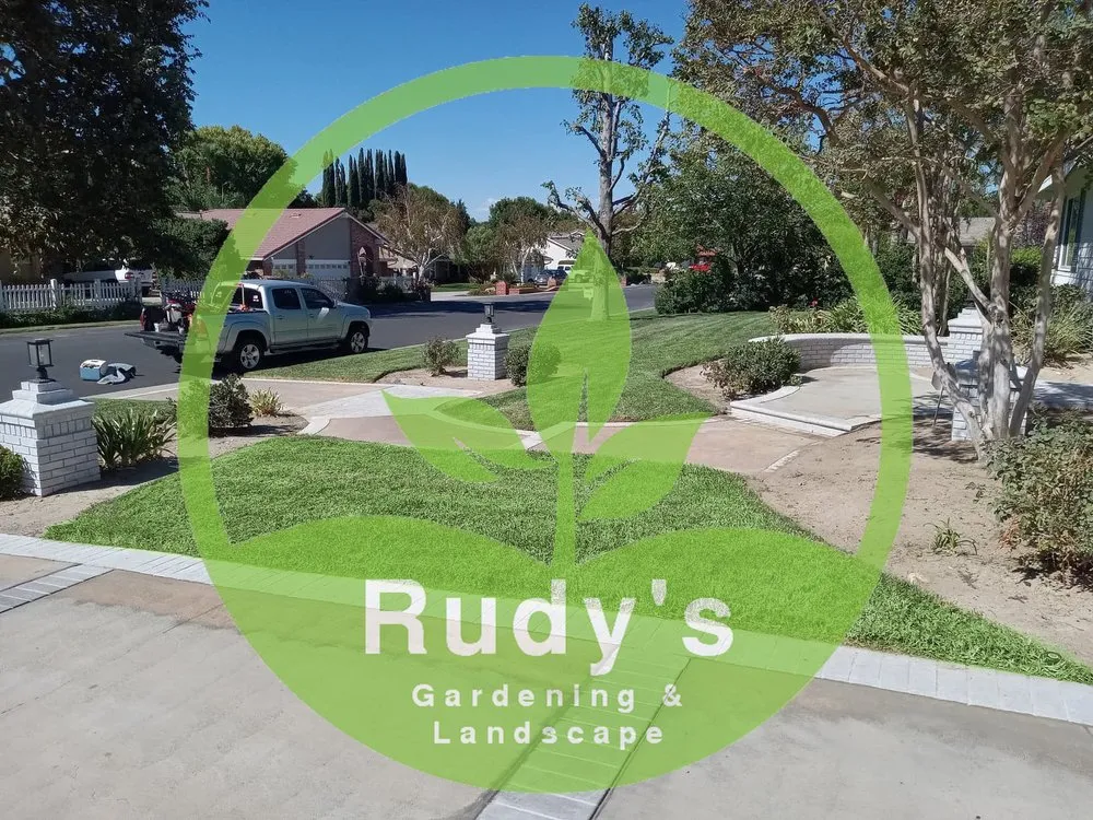 Top-rated lawn mowing service experts serving Santa Clarita, CA - Rudys Gardening & Maintenence