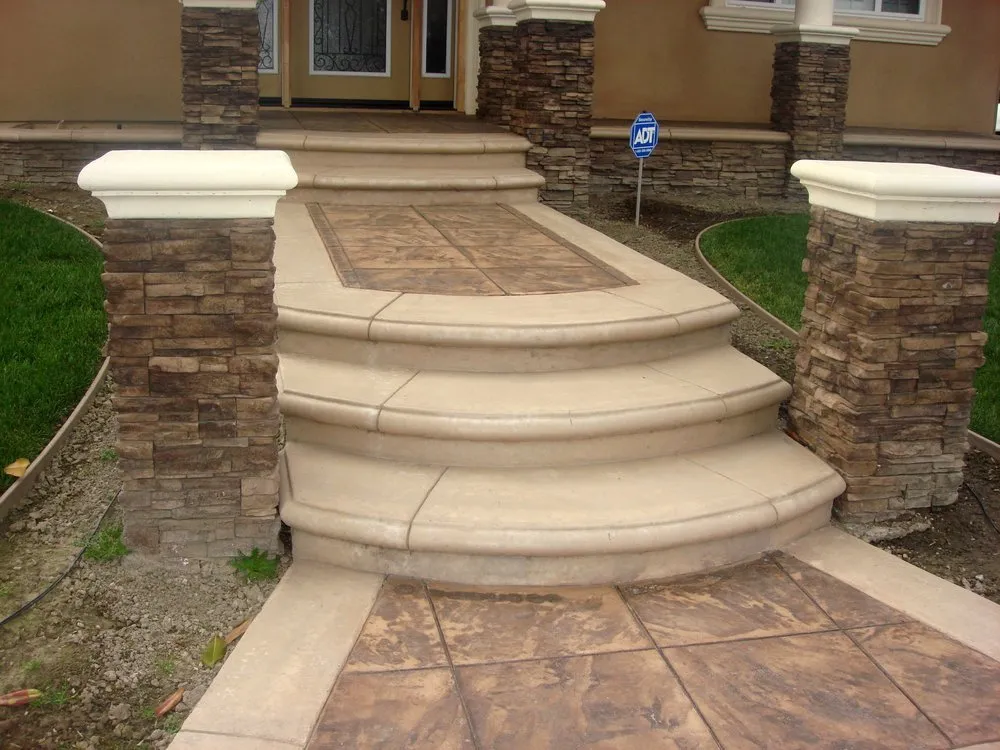 Affordable outdoor landscaping for beautiful yards in Elk Grove, CA by Rudy's Landscape