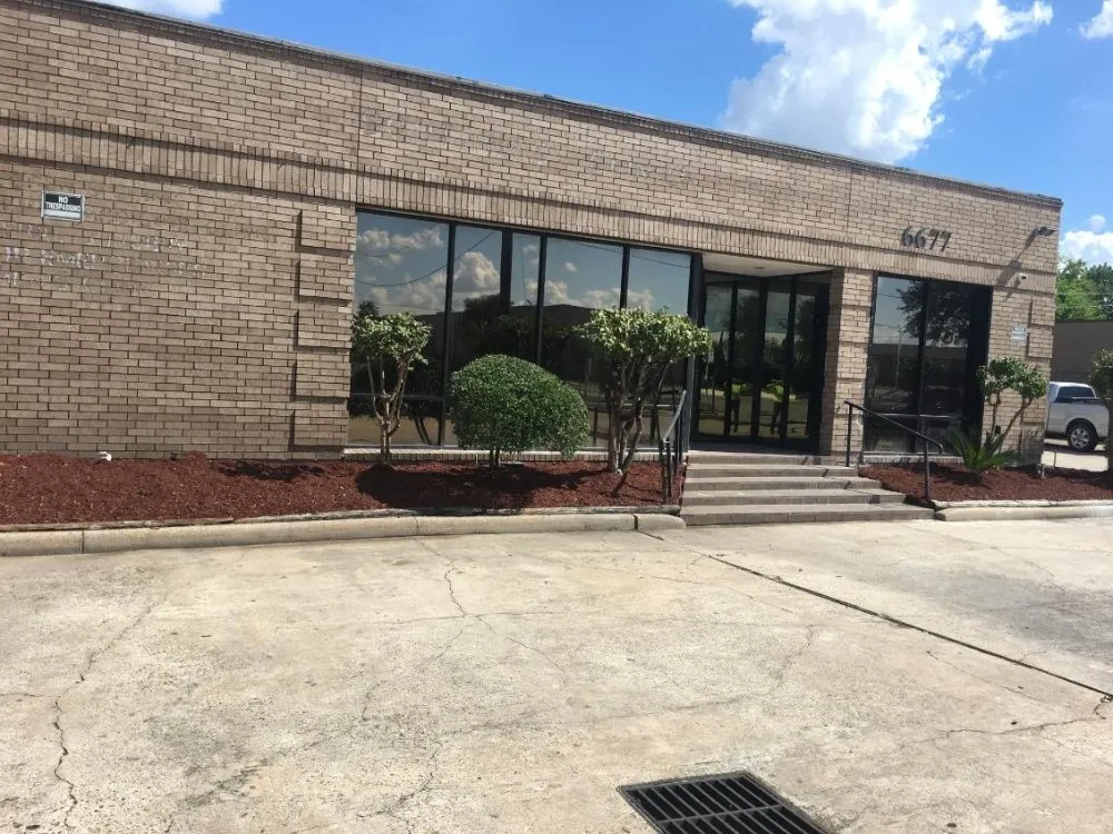 Custom yard cleanup service for homes in Panorama Village, TX by Rudy's Landscaping & Lawn Services