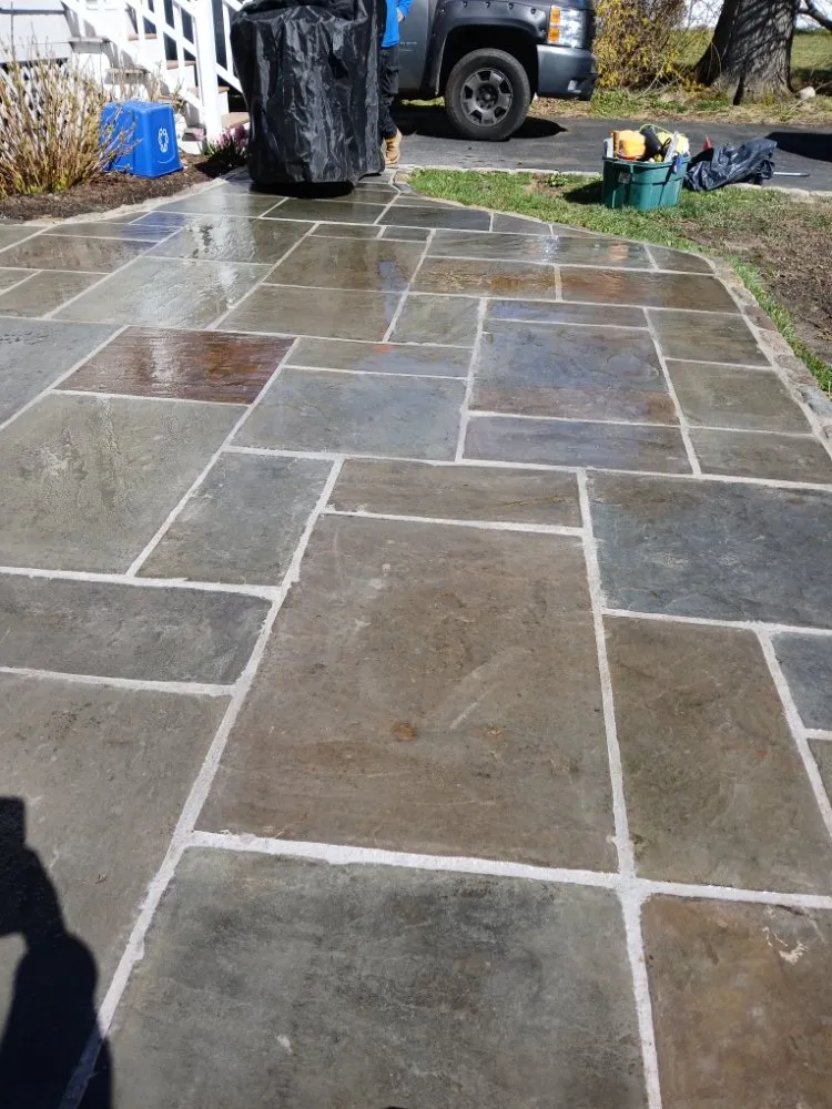 Top-rated yard maintenance in Stamford, CT - Rudy's Landscaping And Masonry Service