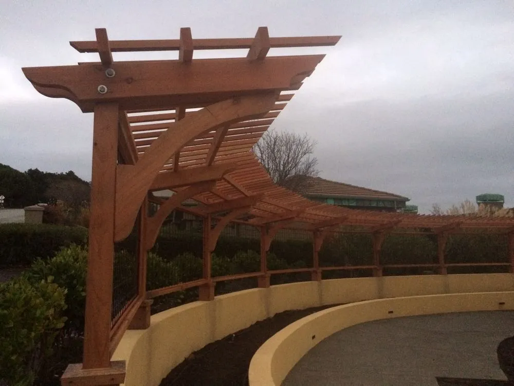 Affordable landscaping services experts serving Petaluma, CA - Rudy's landscaping