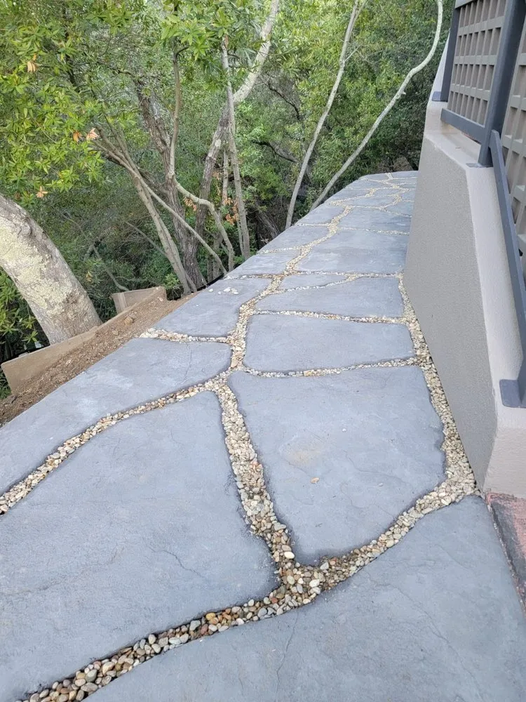 Custom yard maintenance for outdoor upgrades in Sonoma, CA by Ruedas Construction