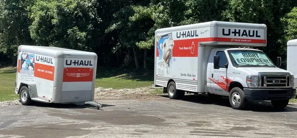 Ruff Lawn Services Logo