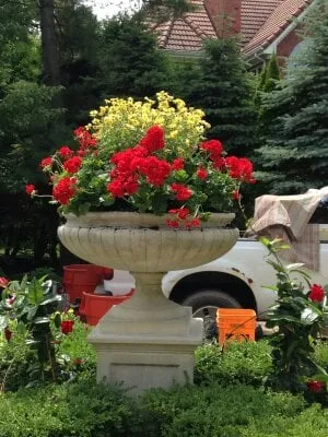 Custom lawn care service experts serving Indian Creek, IL - Ruffolo Landscaping