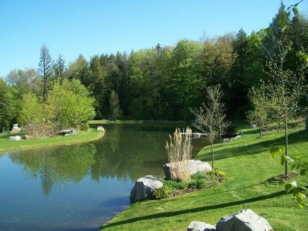 Trusted lawn mowing service in South Londonderry, VT - Rugg Valley Landscaping