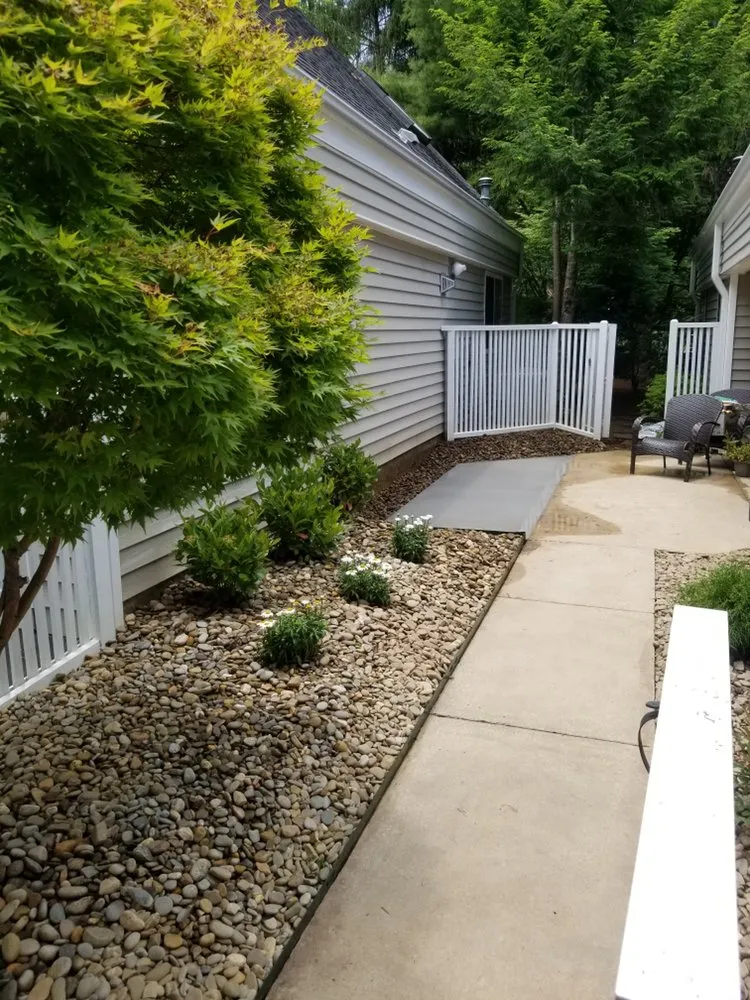 Professional yard cleanup service in Asheville, NC - Rugged Rock Landscaping