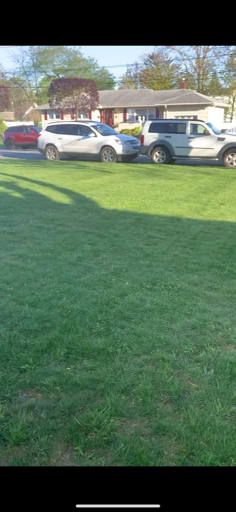 Professional lawn mowing service experts serving Deer Park, NY - Ruggia Landscaping