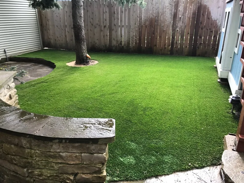 Reliable yard maintenance for homes across Chicago, IL - Rugzoom Synthetic Grass and Landscaping