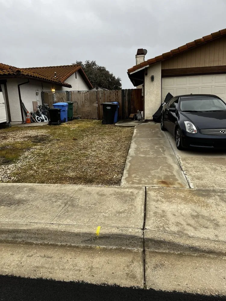 Custom landscape design for residential properties in Paso Robles, CA by Ruiz 805 Builders