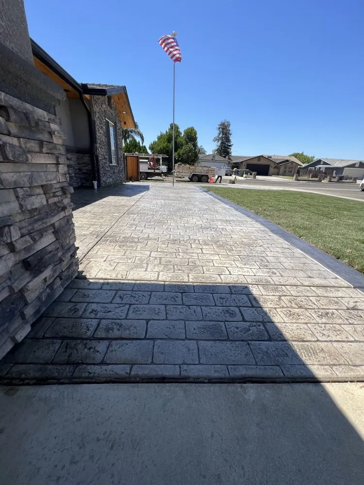 Trusted yard cleanup service for outdoor upgrades across Fresno, CA - Ruiz Concrete Scapes