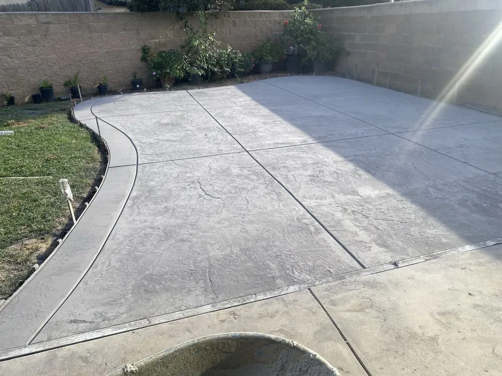 Custom landscaping services experts serving Fresno, CA - Ruiz Concrete Scapes