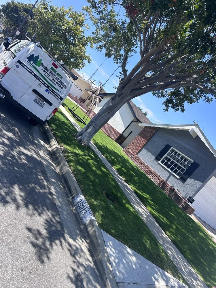 Reliable residential landscaping in Carson, CA by Ruiz Garden Service