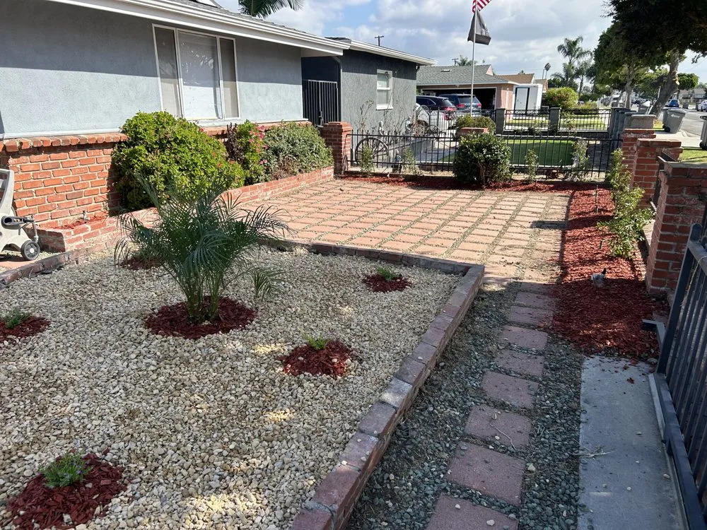 Expert residential landscaping near you in Carson, CA by Ruiz Garden Service