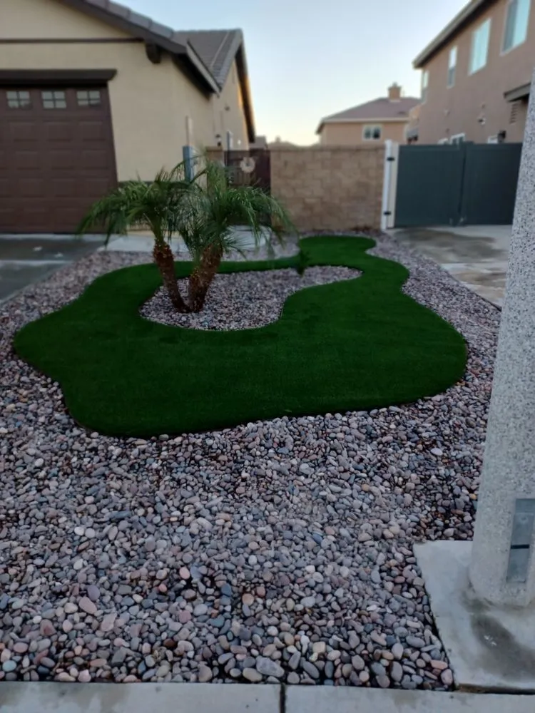 Reliable yard maintenance for year-round maintenance across Hemet, CA - Ruiz Landscape