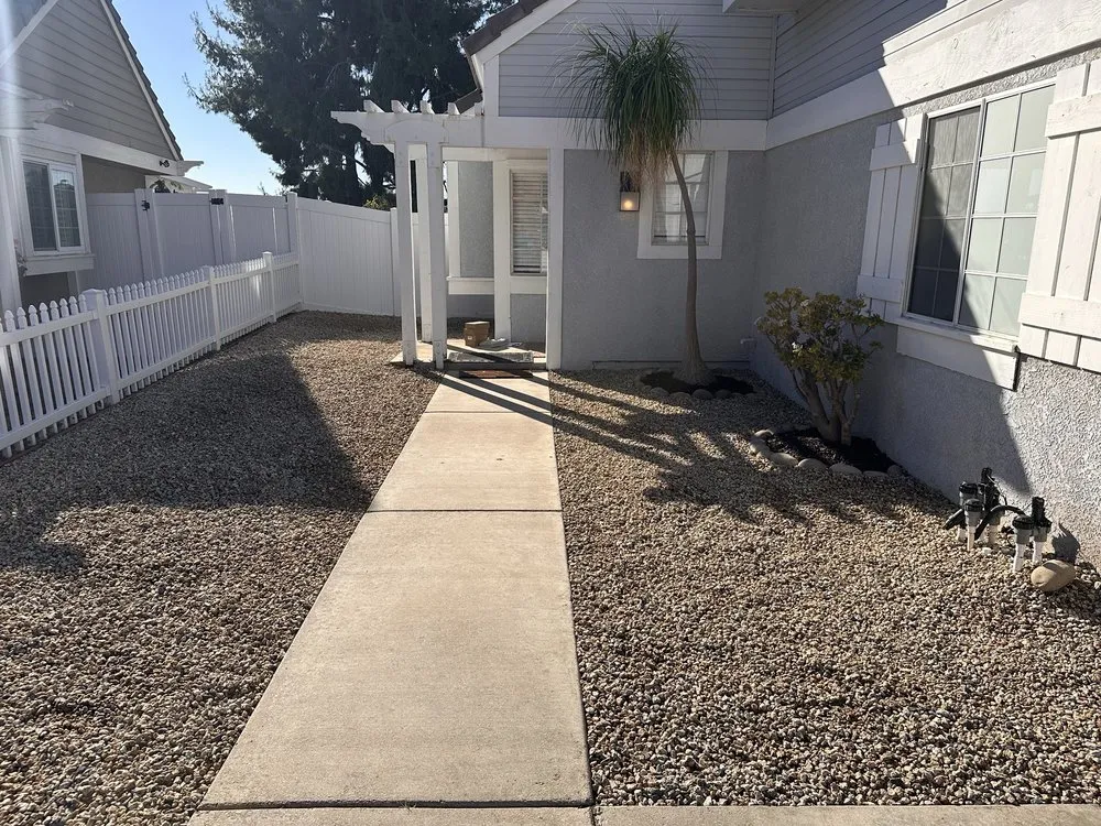 Top-rated lawn mowing service experts serving Hemet, CA - Ruiz Landscape