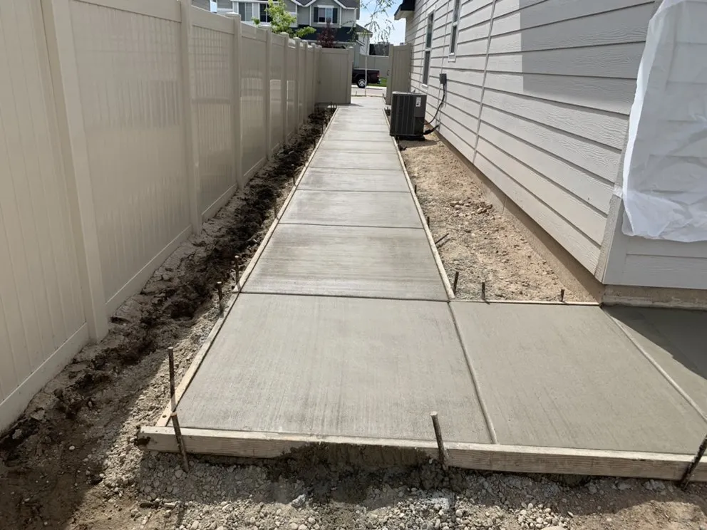 Custom yard cleanup service experts serving Wilder, ID - Ruiz Landscape