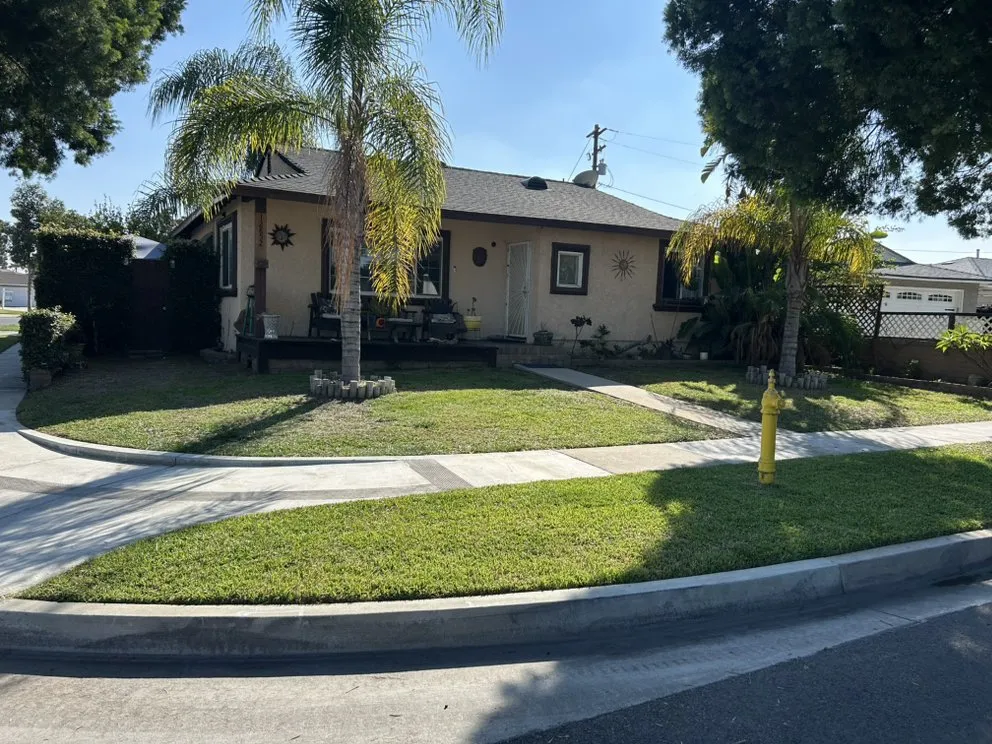 Reliable yard maintenance in Whittier, CA by Ruiz Lawn Mowing Service