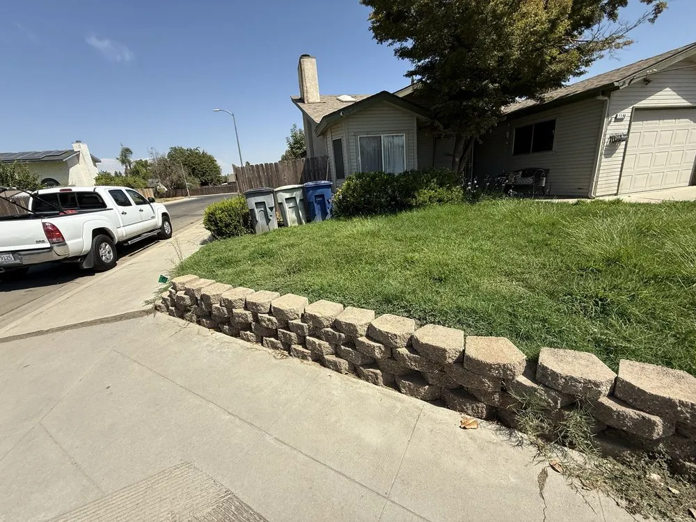 Reliable yard cleanup service for beautiful yards in Fresno, CA by Ruiz Lawn Service