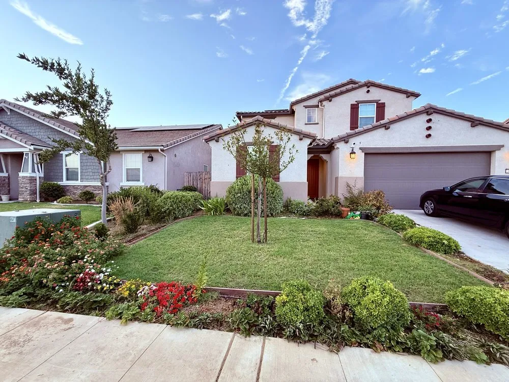 Custom landscape installation experts serving Fresno, CA - Ruiz Lawn Service