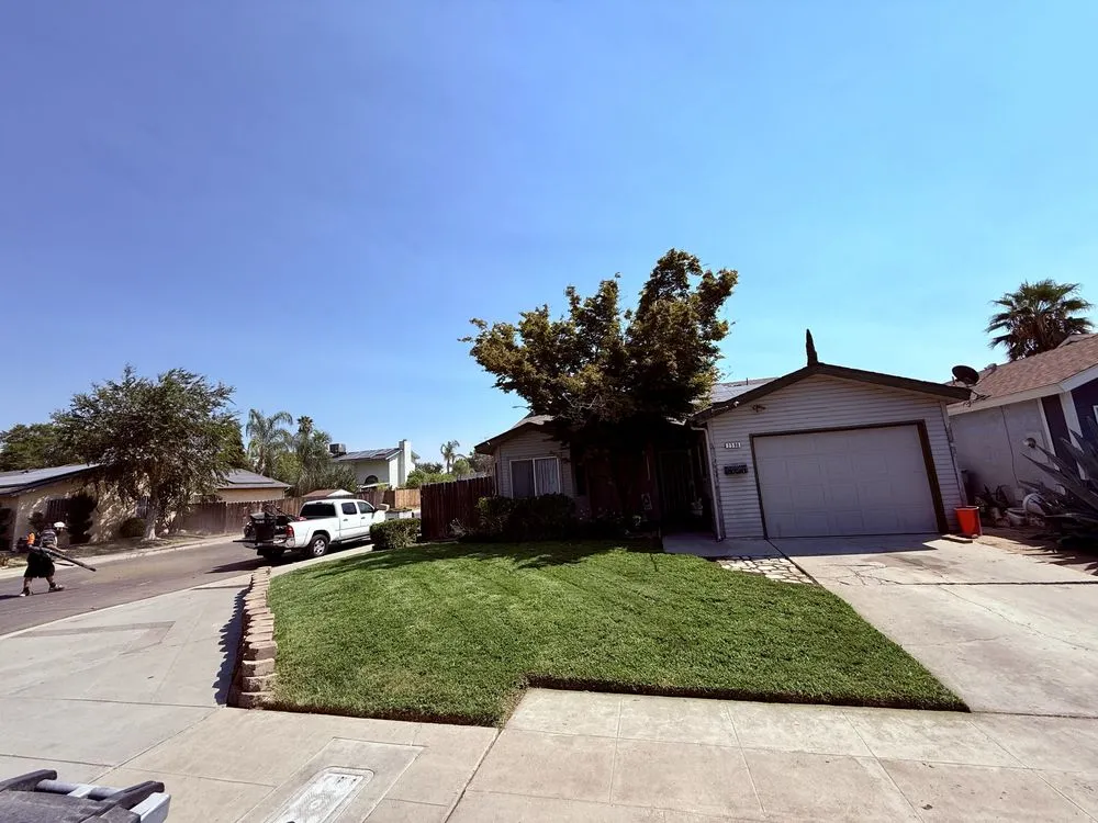 Top-rated residential landscaping near you in Fresno, CA by Ruiz Lawn Service
