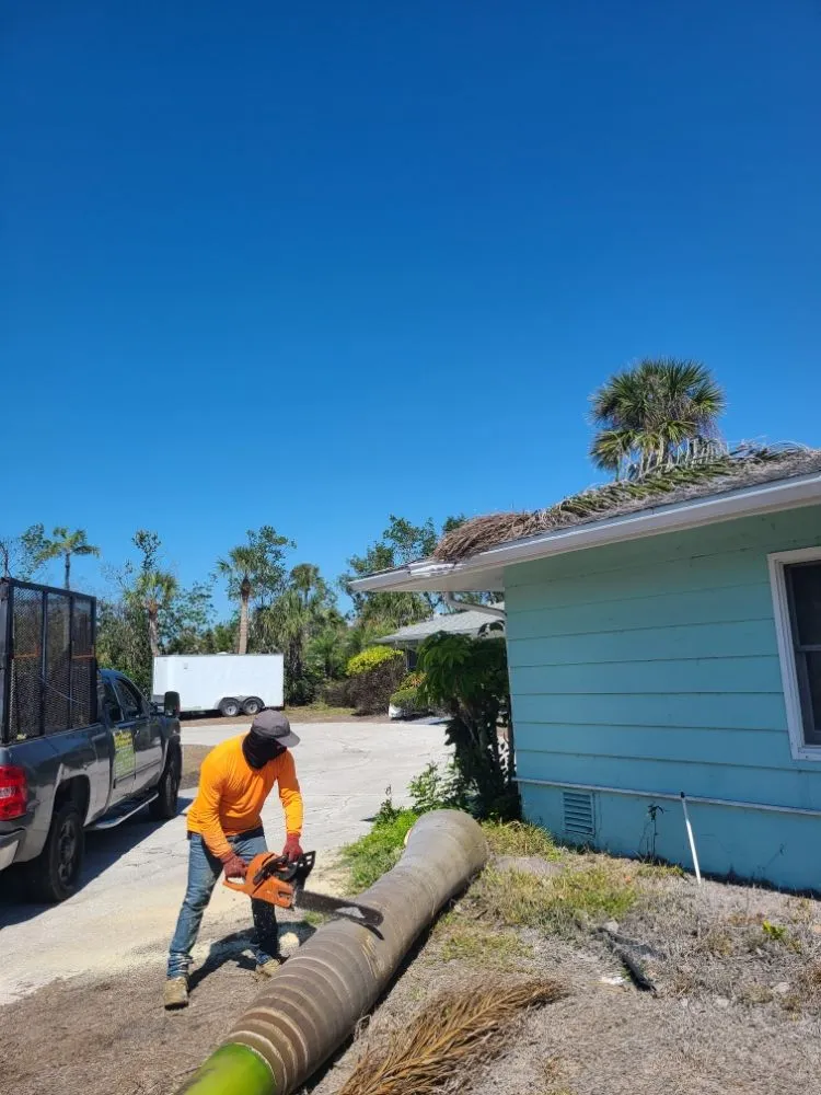 Professional lawn care service in Sarasota, FL by Ruiz Lawncare and Landscaping