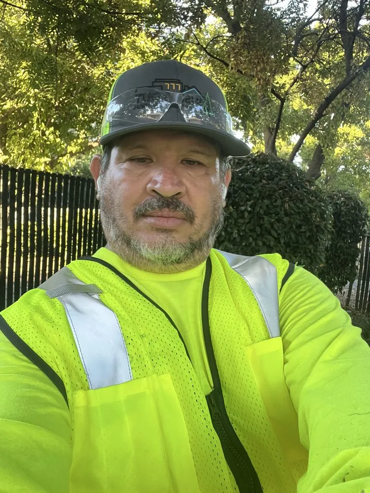 Local landscape design with custom design in Oroville, CA by Ruiz Maintenance