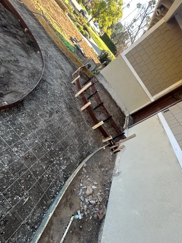 Affordable lawn care service experts serving San Gabriel, CA - Ruiz Tree And Concrete Service