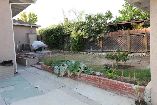 Top-rated landscaping services experts serving Covina, CA - Ruiz's Construction & Landscaping