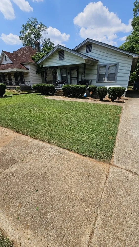 Custom landscape installation in Moody, AL - Rumley Precision Lawns