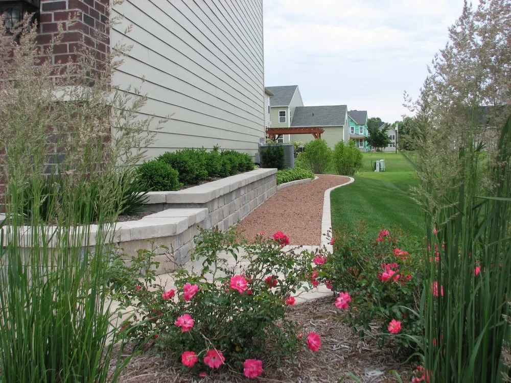 Expert landscape design experts serving Elgin, IL - Runde's Landscape Contractors