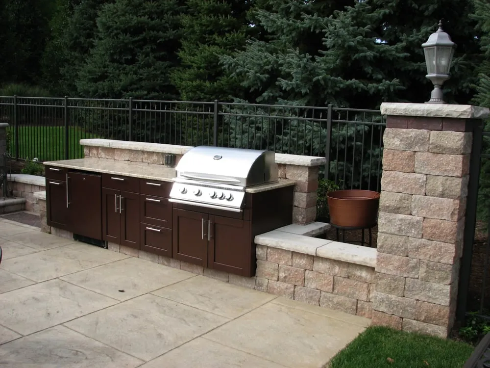 Reliable landscape design with custom design in Elgin, IL by Runde's Landscape Contractors