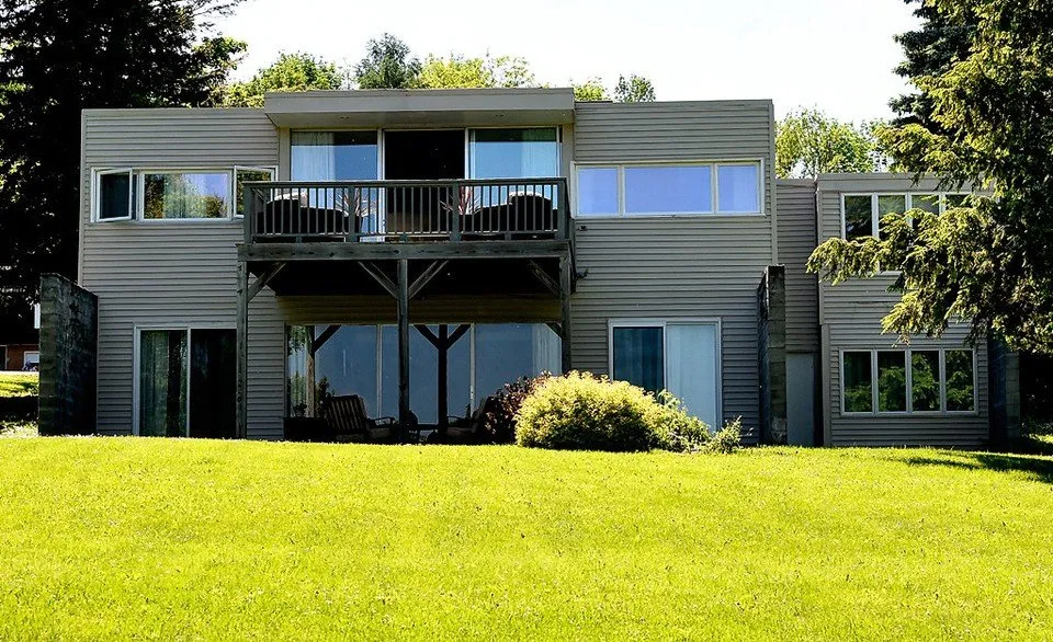 Trusted residential landscaping for year-round maintenance in Syracuse, NY by Runnin'Bugz Lawn, Pest and Snow Services