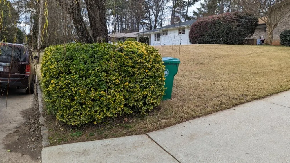 Reliable outdoor landscaping in Austell, GA - Running Blades Lawn Care