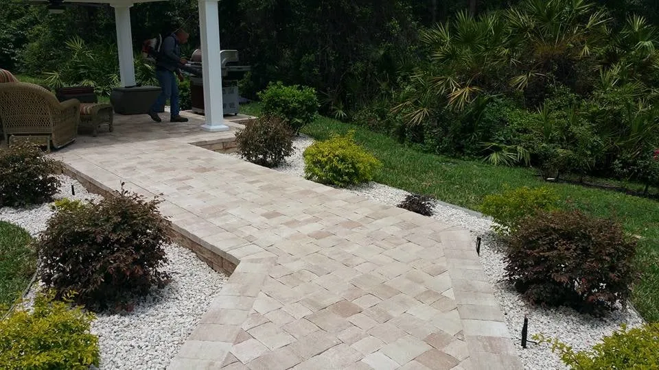 Top-rated outdoor landscaping experts serving Winter Haven, FL - Rupertan