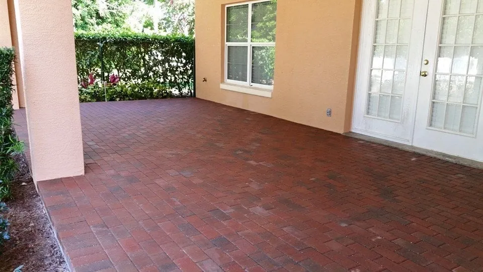 Local yard cleanup service with custom design in Winter Haven, FL by Rupertan