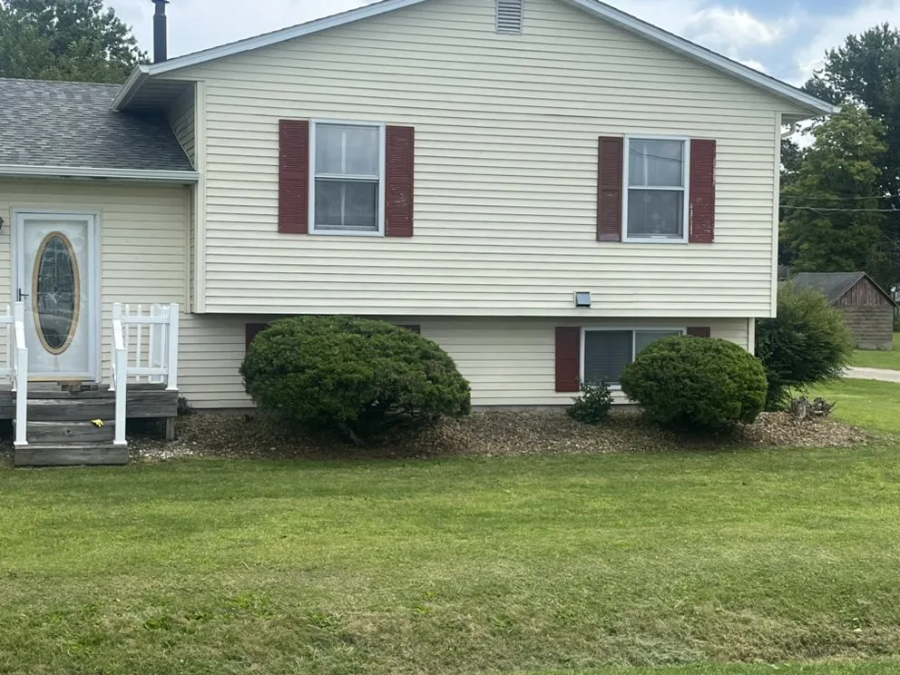 Expert landscaping services experts serving Princeton, IL - Rural Route Services Land Care