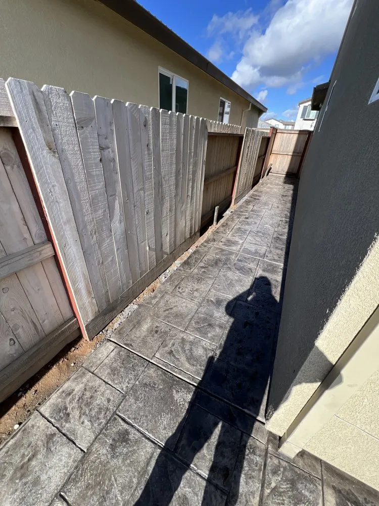 Professional yard cleanup service near you in Galt, CA by Rusbelt Landscape